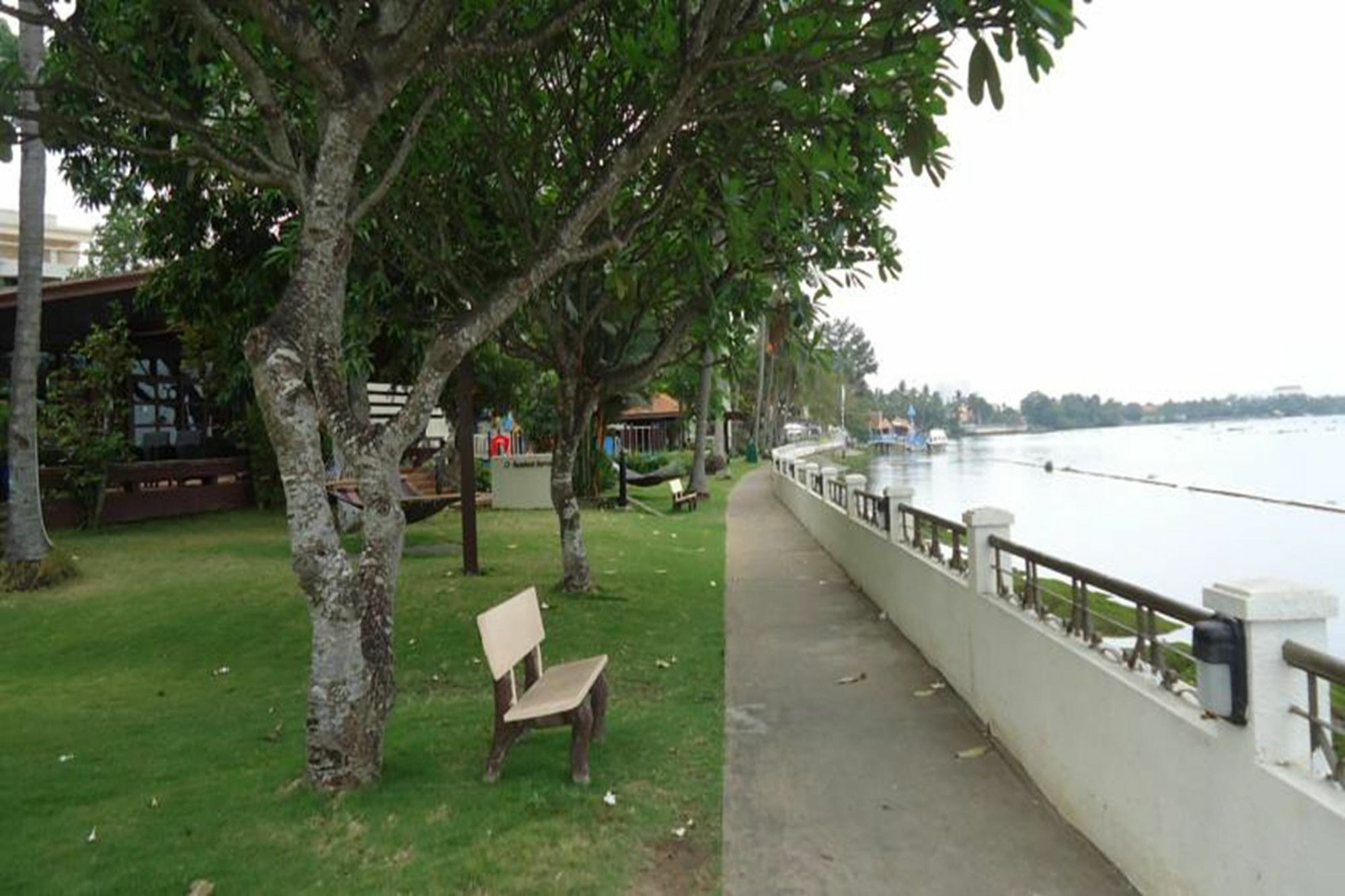 Riverside Serviced Apartments Ho Chi Minh City Exterior photo